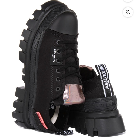 Palladium Womens Revolt Lo Tx Platform Sneakers Size 8.5 Color Black/Black - Picture 3 of 9
